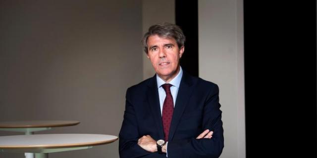 Garrido: "El plan de desamiantado continuará mientras haya elementos antiguos"