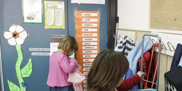 UGT apoya la demanda colectiva contra el sobrecoste de libros de texto