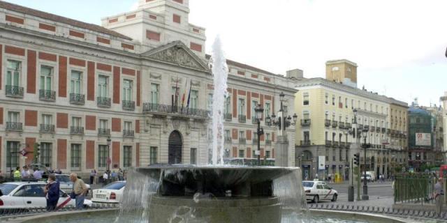 La Real Casa de Correos se iluminará de rosa contra el cáncer de mama