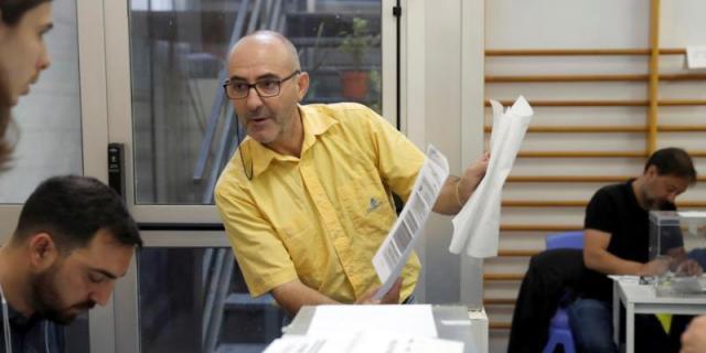 Correos abrirá el domingo y ampliará horario para agilizar el voto por correo