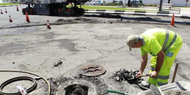 Guadarrama inicia el proyecto de asfaltado en accesos, centro y urbanizaciones