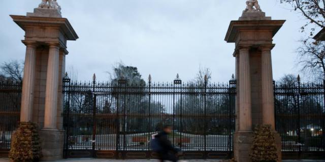 Los parques de Madrid permanecerán cerrados por el fuerte viento Los parques de Madrid permanecerán cerrados por el fuerte viento