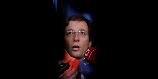Martínez-Almeida acusa a Carmena de implantar una moratoria encubierta en Madrid Central