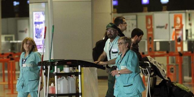 Comienza la huelga de limpieza indefinida en las terminales 1, 2 y 3 de Barajas