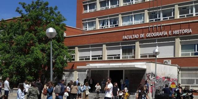Denuncian por sexismo un seminario sobre porno en la Complutense y se suspende
