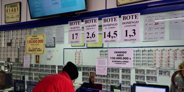 Villaverde festeja el Euromillón pero se desconoce aún al ganador