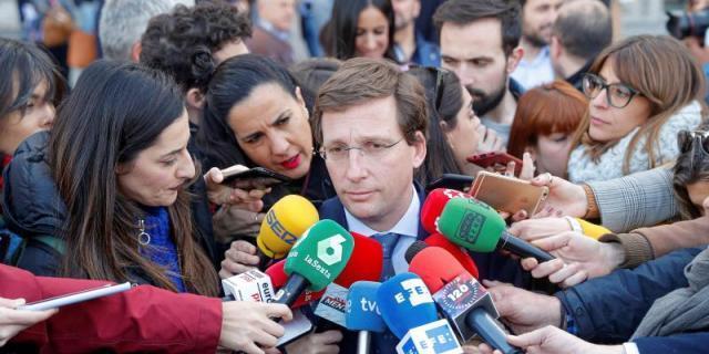 Martínez-Almeida acusa a Sánchez de esconderse en Moncloa ante la crisis por el coronavirus
