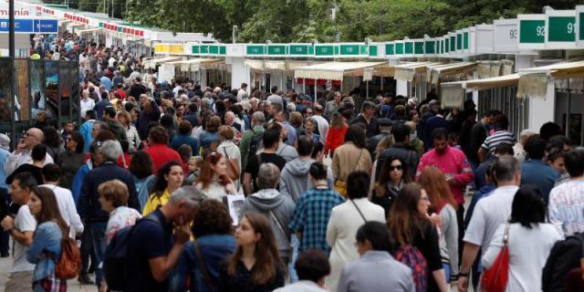 La Feria del Libro de Madrid se aplaza a octubre por "responsabilidad"