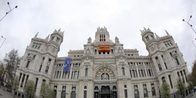El Ayuntamiento de Madrid recibe más de un millón de guantes y 638.000 mascarillas El Ayuntamiento de Madrid recibe más de un millón de guantes y 638.000 mascarillas