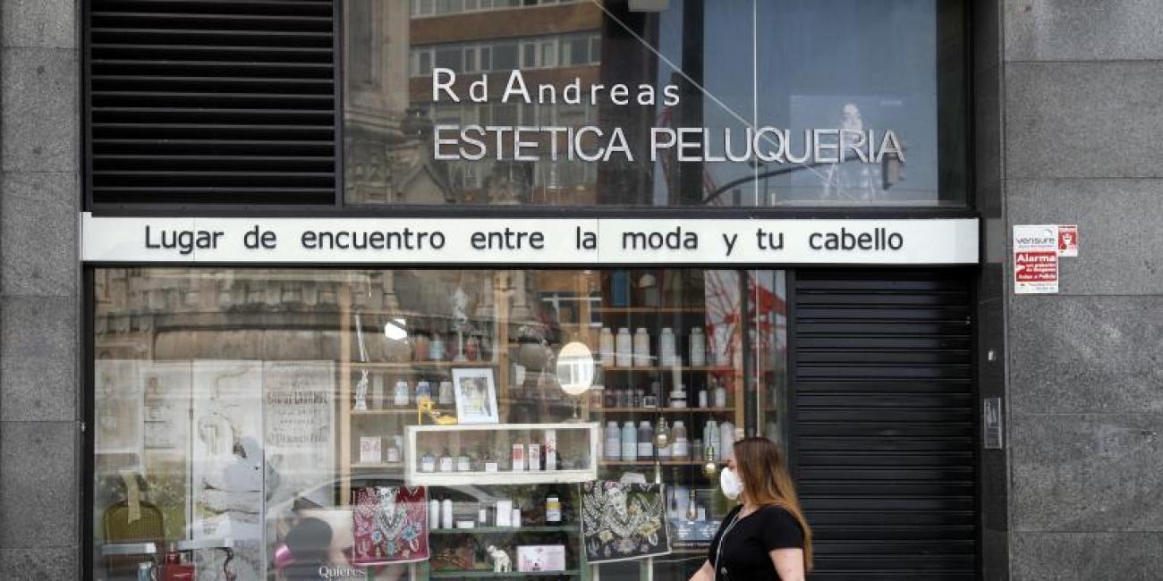 Las peluquerías lanzan una guía para "extremar" las precauciones en su reapertura