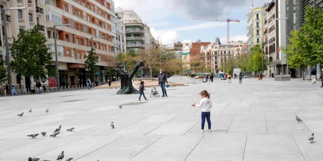 Simón dice que las medidas de desescalada podrían retrasarse en Madrid