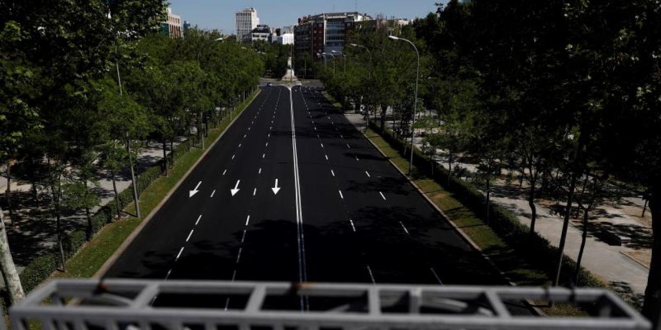 La policía refuerza la vigilancia en las calles peatonales y declara la guerra al botellón