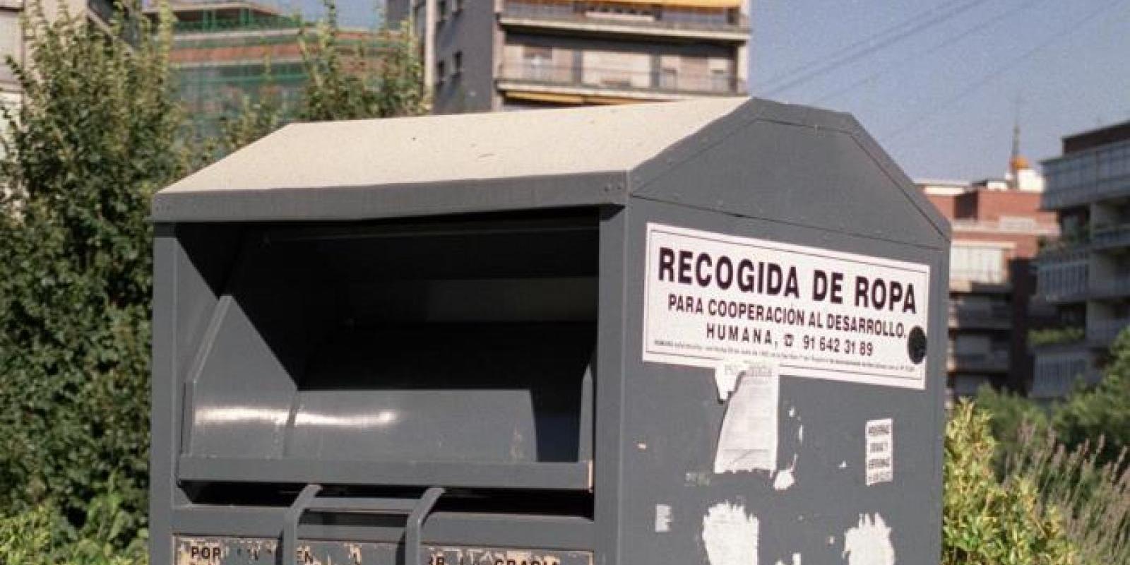 Madrid reabre puntos limpios y reactiva la recogida de contenedores de ropa