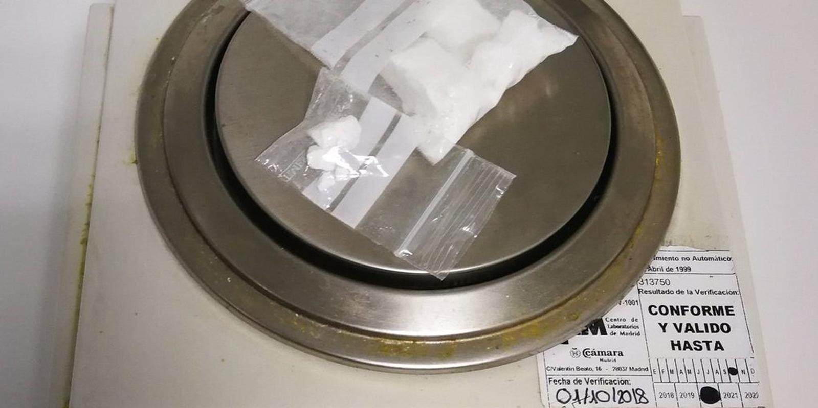 Detenido un hombre con 15 gramos de cocaína junto a una iglesia de Lavapiés