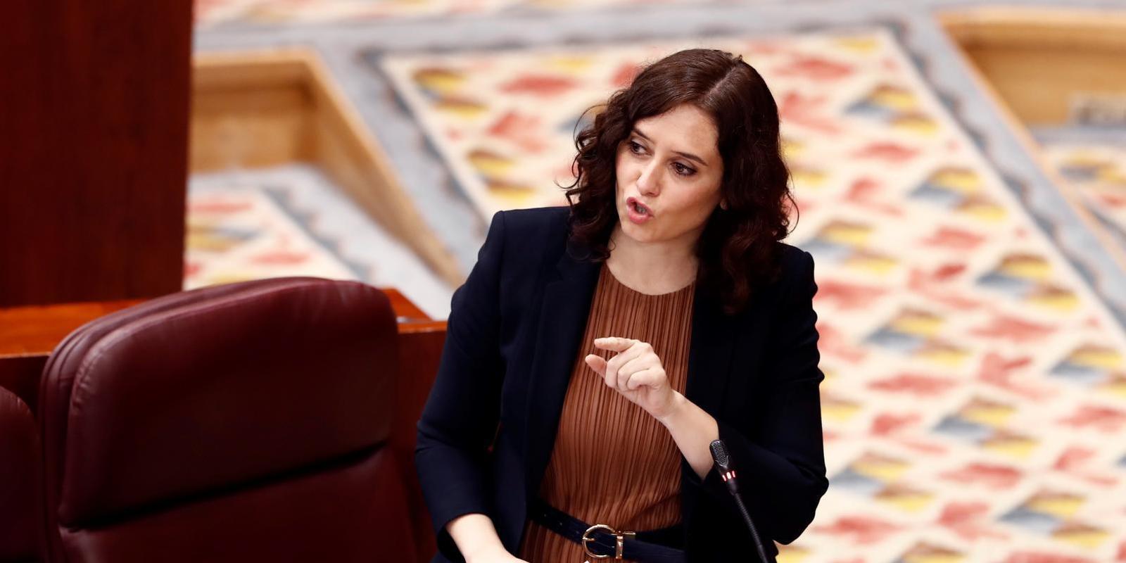 Díaz Ayuso respalda la labor de Ruiz Escudero durante la pandemia