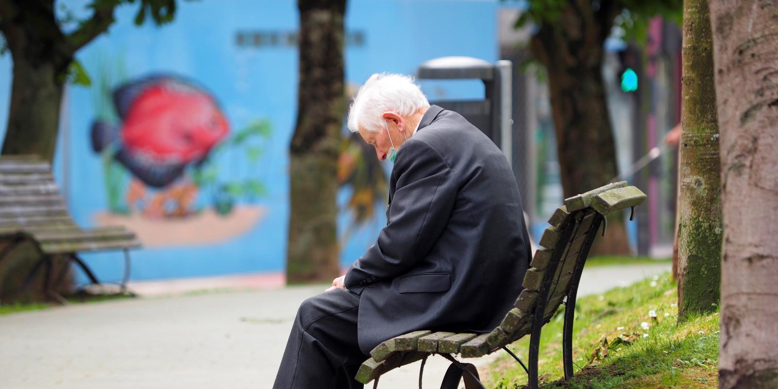 Uno de cada cuatro ingresados por COVID-19 en Madrid tenía más de 80 años
