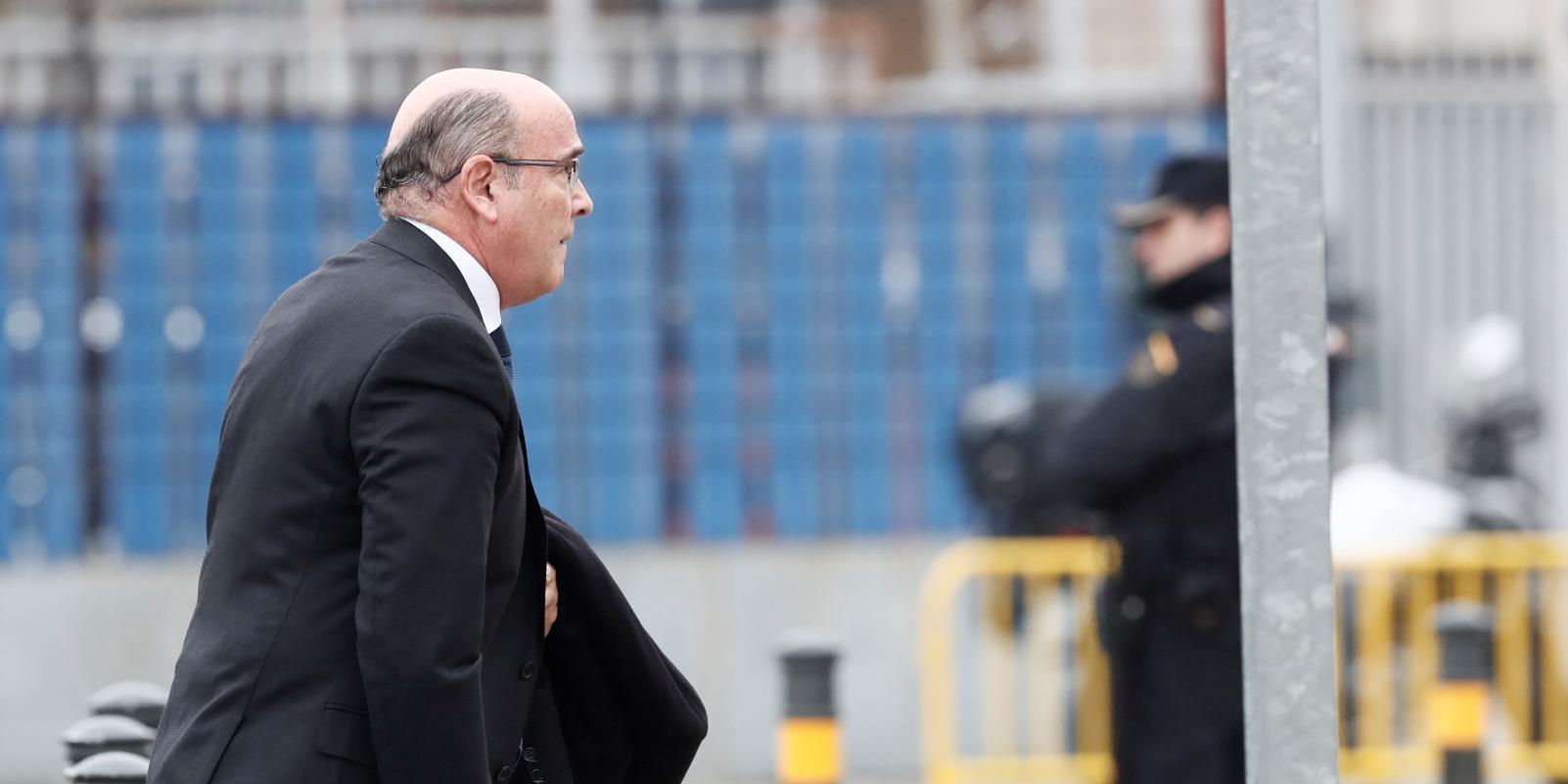 De los Cobos recurre su cese ante el Ministerio del Interior