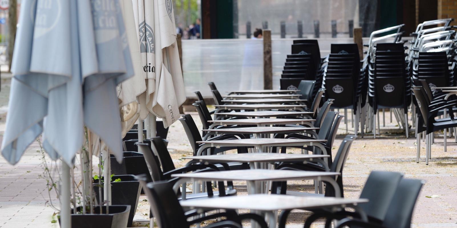 Más de 3.000 denuncias a terrazas desde el 25 de mayo