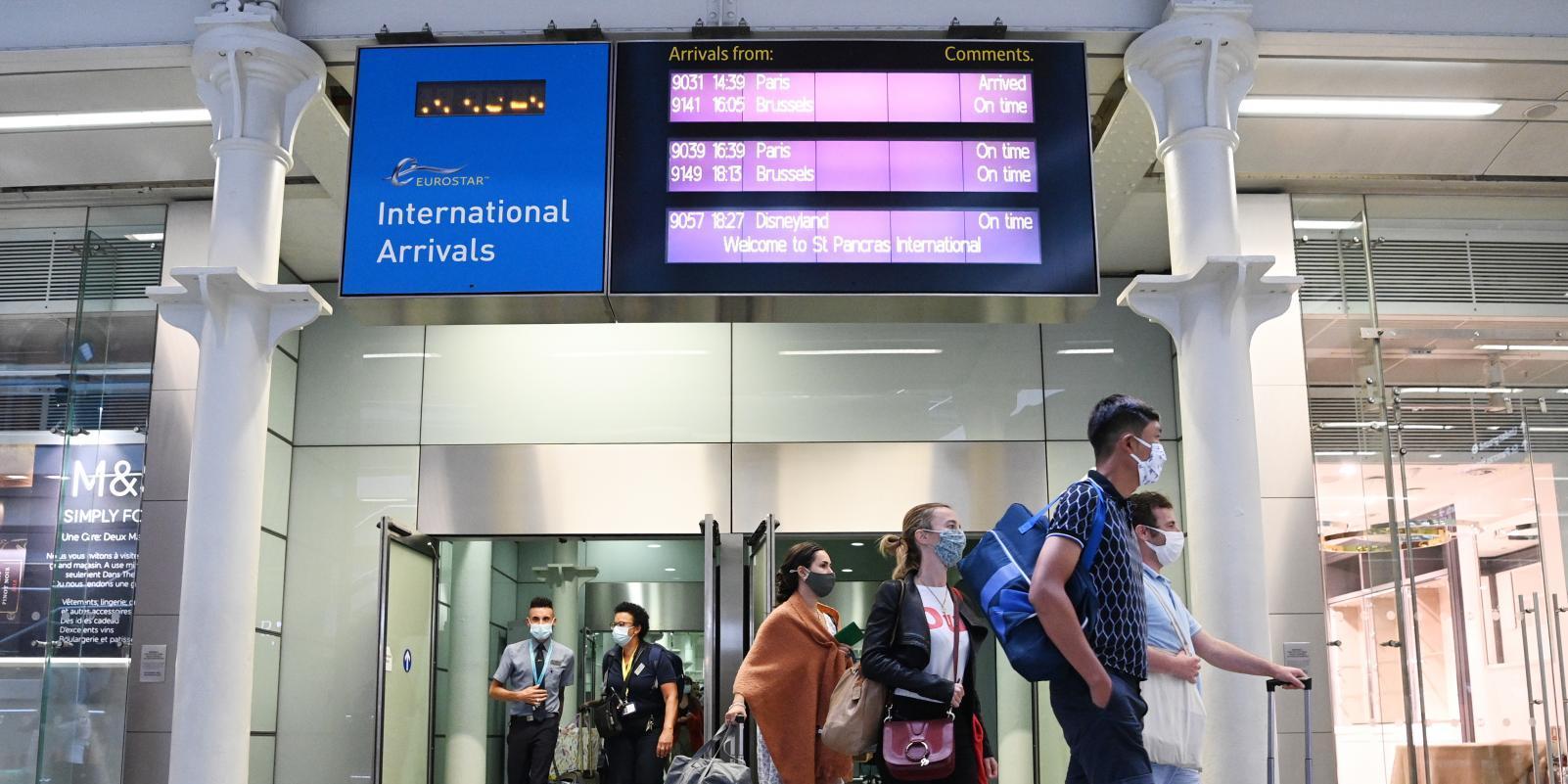 Bélgica prohíbe viajar a España y Alemana y Reino Unido no lo recomiendan