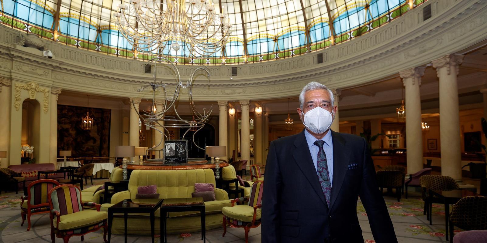 Reabre un icono de Madrid: el hotel Palace hace frente al virus