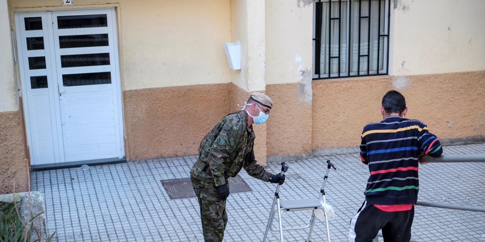 Defensa inicia el proceso para condecorar a los militares de la operación Balmis