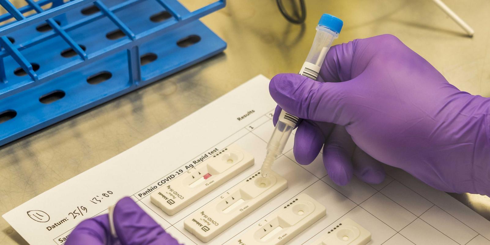 Los test de antígenos empezarán a realizarse el martes en Vallecas