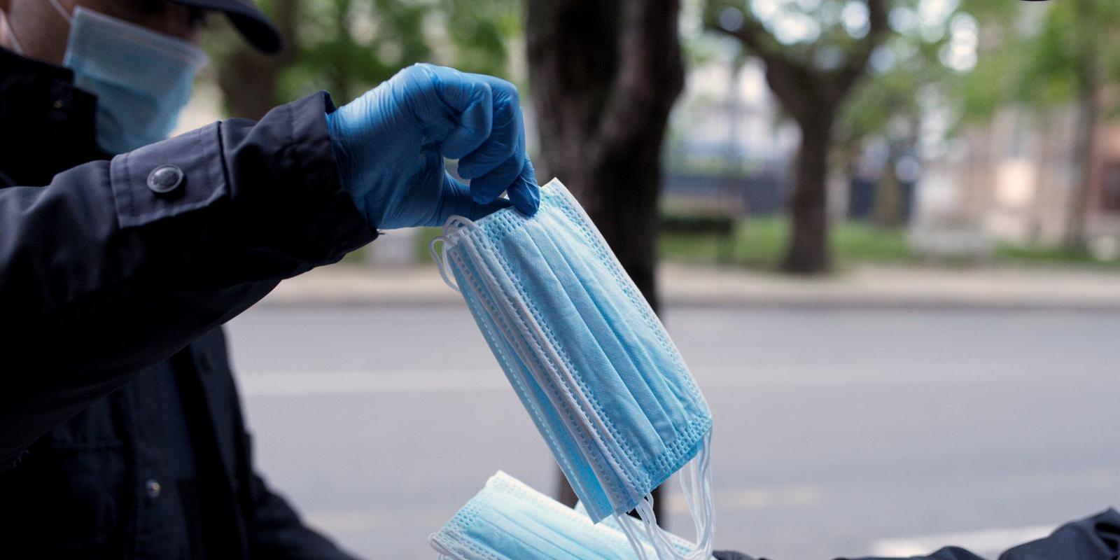 Getafe distribuye 50.000 mascarillas entre las familias vulnerables