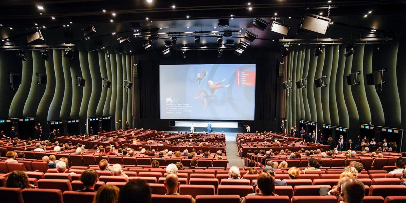 Las salas de cine se asoman al abismo ante la falta de grandes estrenos