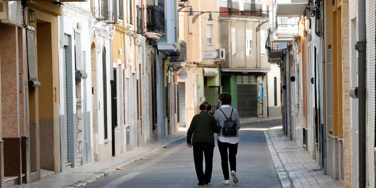 España, próxima al millón de contagios entre restricciones y estado de alarma