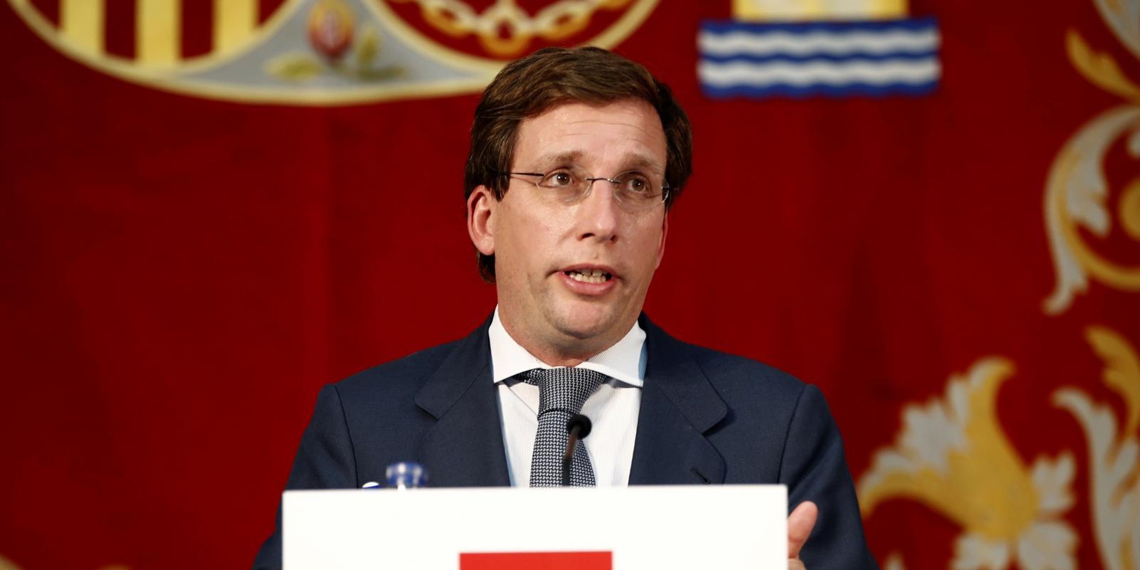 Martínez-Almeida rechaza las restricciones a la hostelería porque podrían aumentar las reuniones