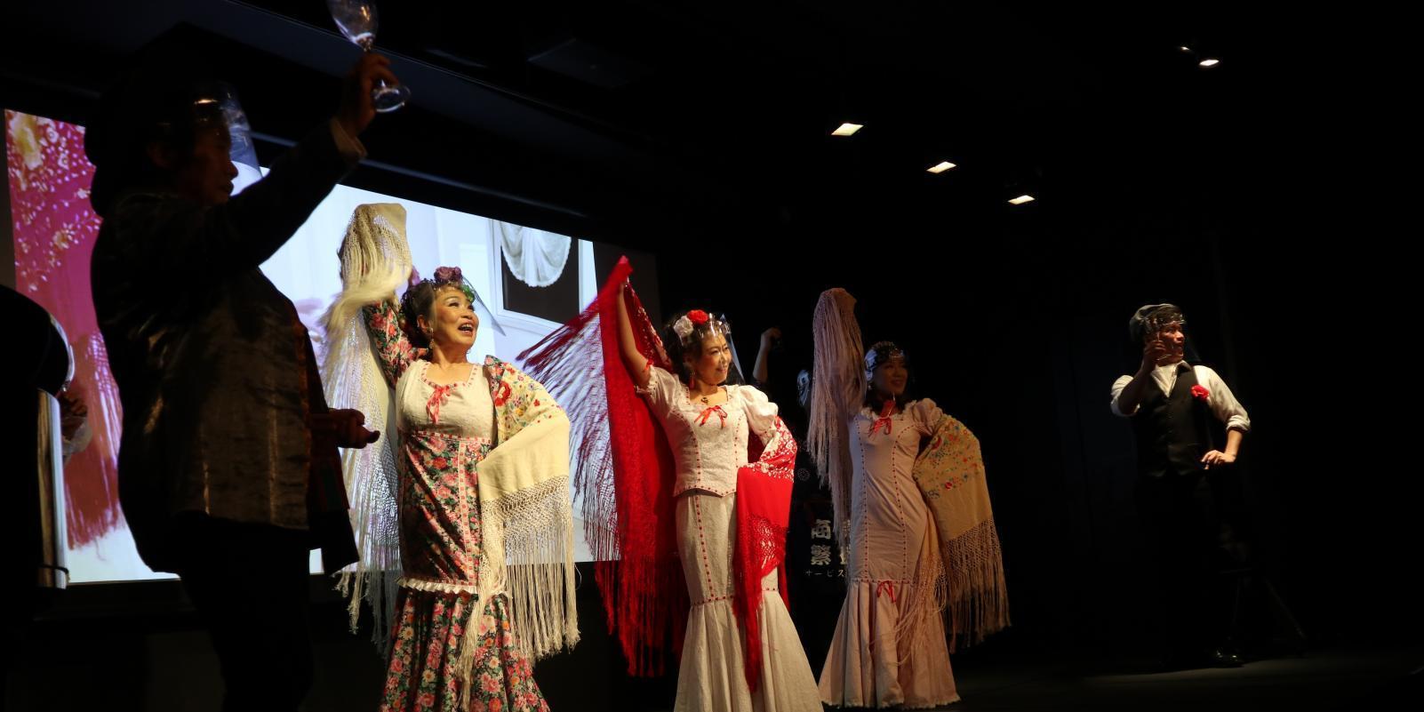 La zarzuela busca su propio hueco en Japón