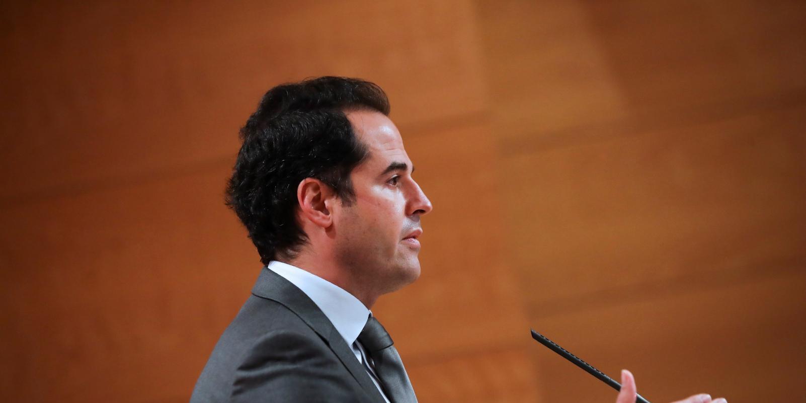 Aguado espera poder cambiar el límite de seis personas en reuniones para Navidad
