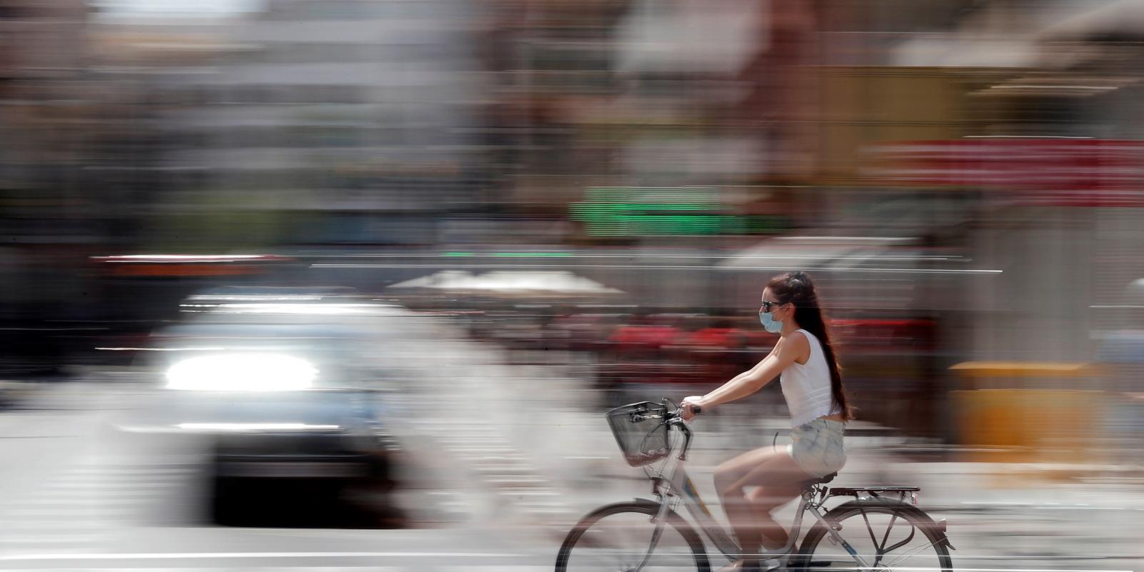 Solo un 17% de españoles sustituiría el coche por otro medio más sostenible