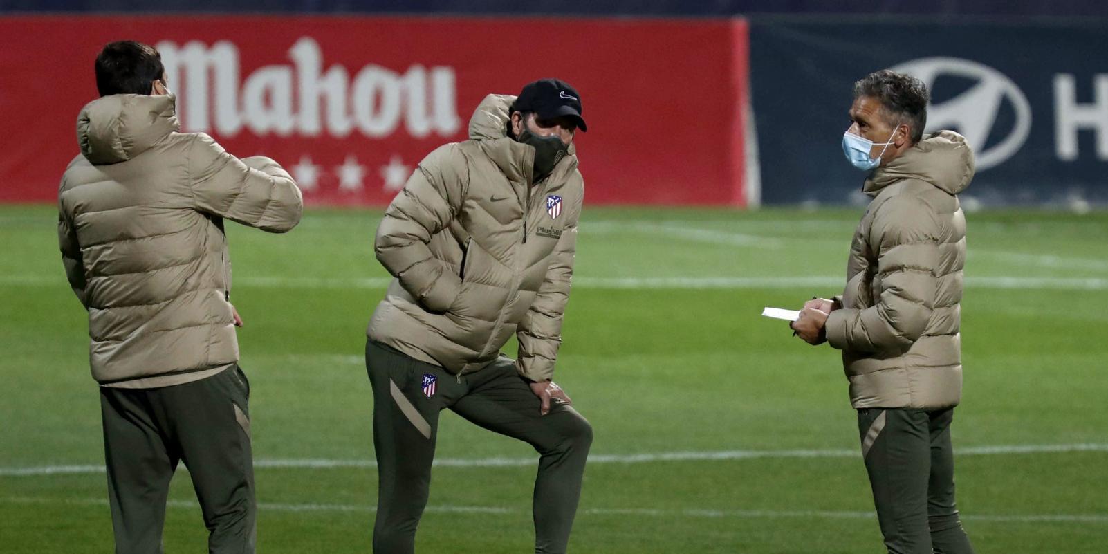 Correa se adelanta a Costa en los planes de Simeone contra el Barcelona