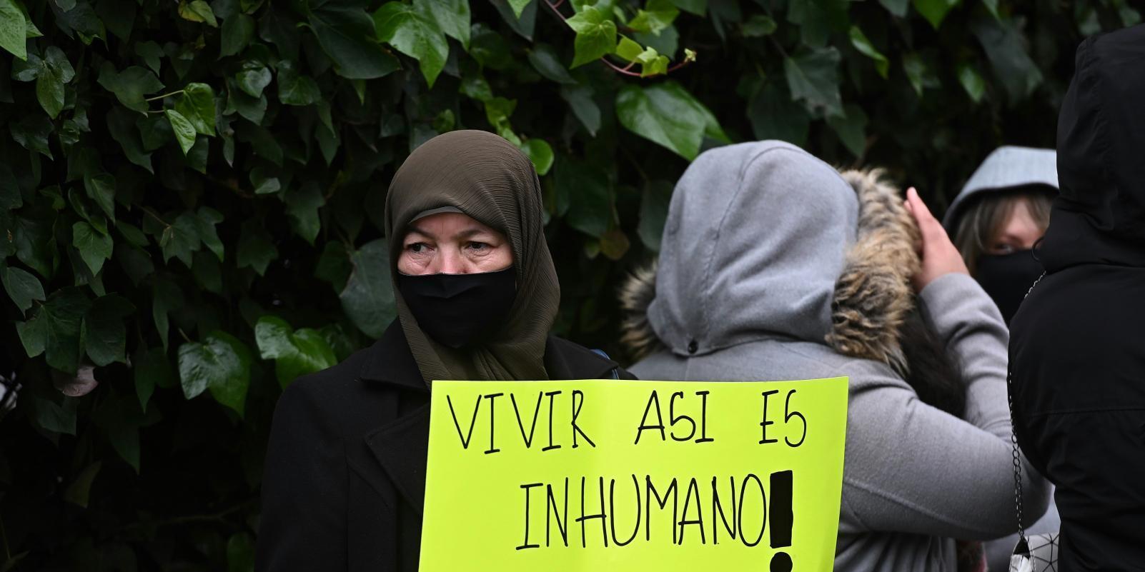 Los vecinos de la Cañada Real piden soluciones a una situación a los cortes de luz