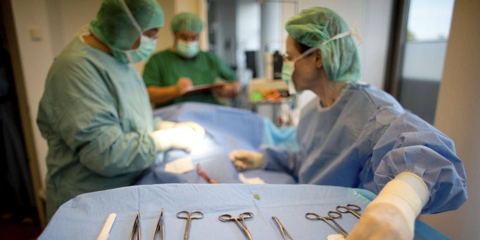 La espera para operarse aumenta en España 55 días en un año y roza los seis meses