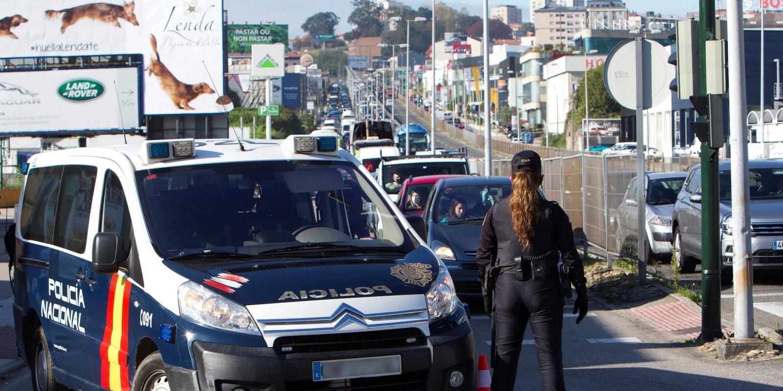 Desmantelada una fiesta ilegal con una veintena de personas en Carabanchel