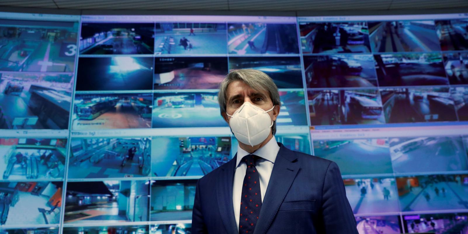 Homenaje de Metro de Madrid a sus trabajadores por la labor solidaria durante la pandemia