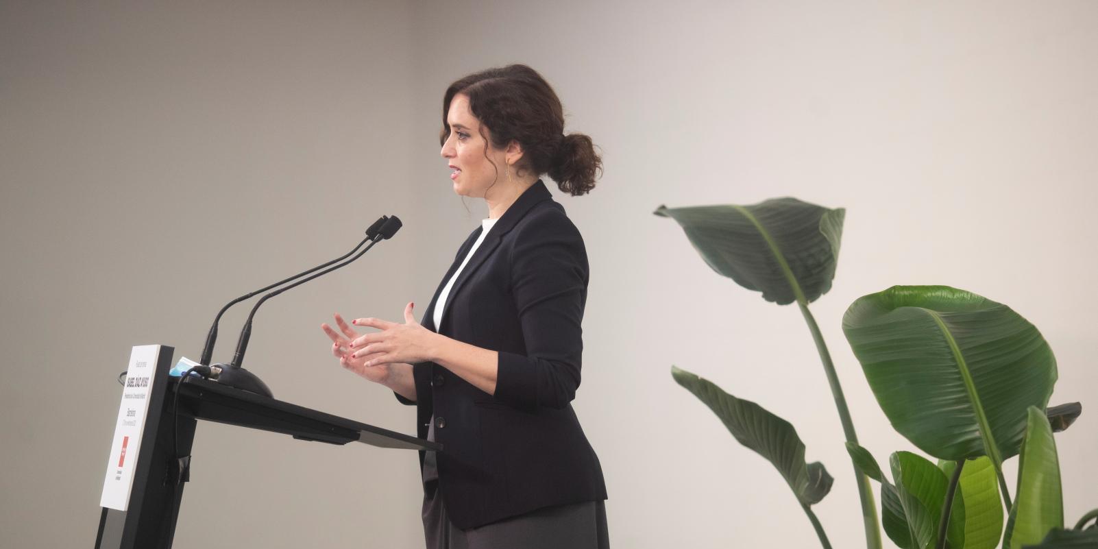 El concierto de Raphael en el WiZink cumplió la normativa: 4.368 personas en los asientos habilitados, un 25%