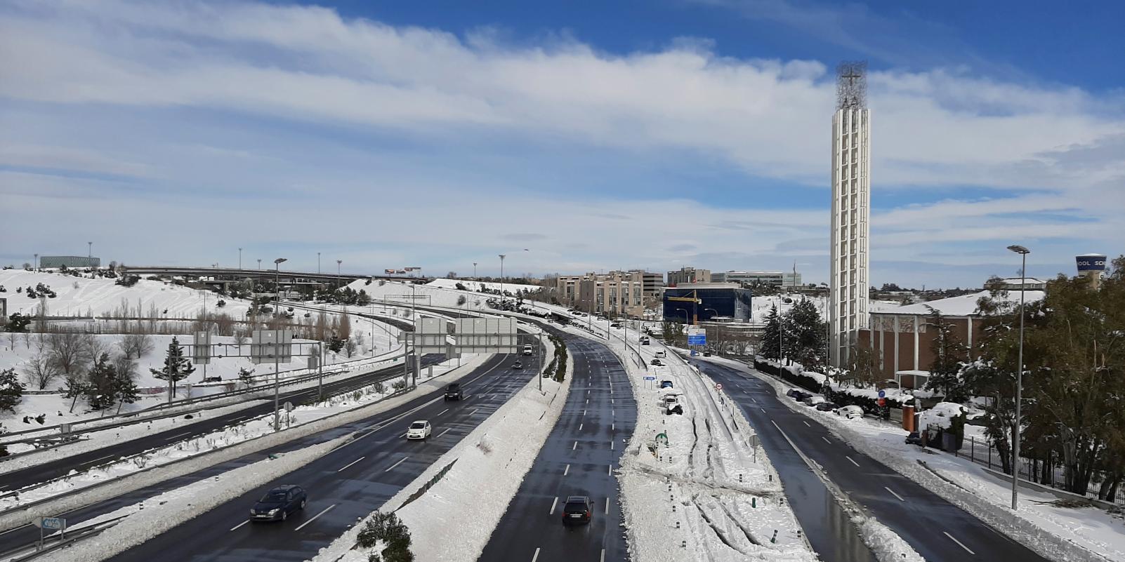 Los madrileños vuelven a organizarse y mostrar su solidaridad ante Filomena