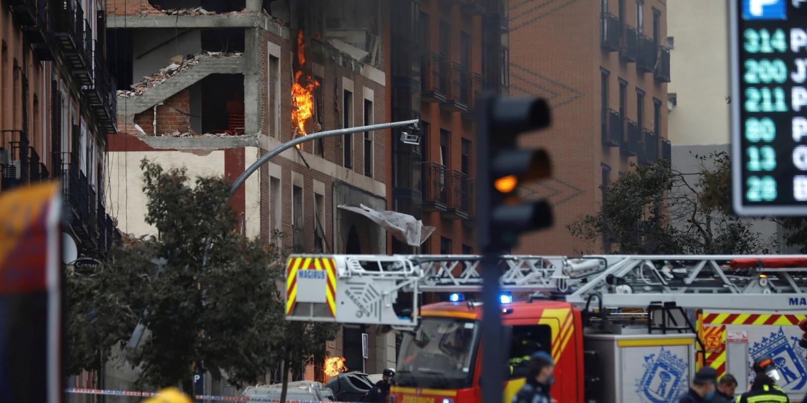 Se extingue la fuga de gas en el edificio afectado por explosión en Madrid