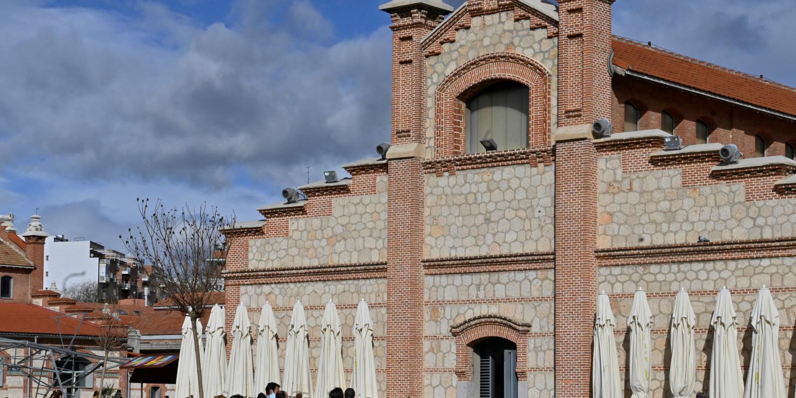 Madrid ampliará a seis los comensales en las mesas de las terrazas este fin de semana Madrid ampliará a seis los comensales en las mesas de las terrazas este fin de semana
