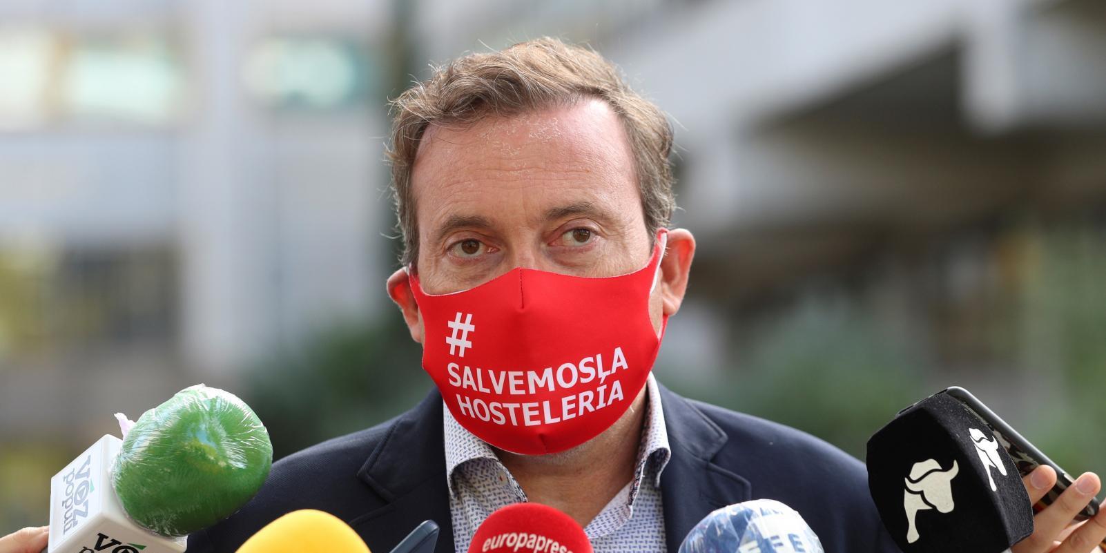 Los hosteleros de Madrid recuerdan la importancia de cumplir las medidas de seguridad