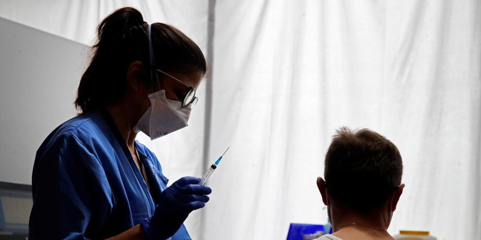 940.000 dosis de AstraZeneca volverán a reforzar la vacunación próxima semana