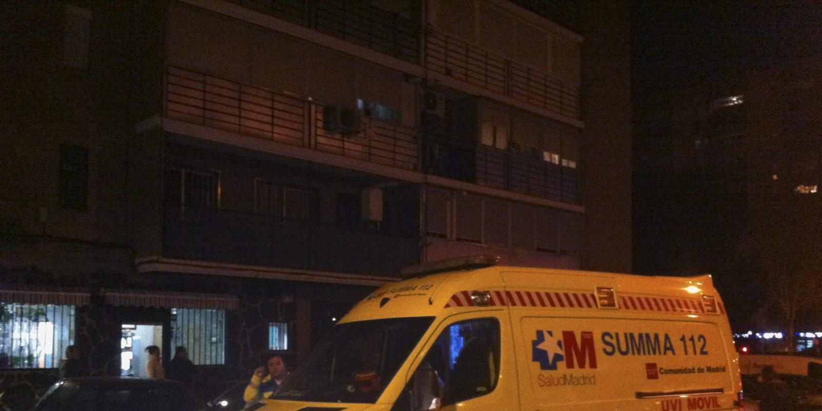 Mata a su madre y se suicida tirándose por la ventana en Madrid