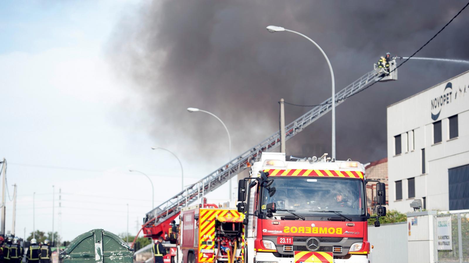 Adjudican por casi 700.000 euros la ampliación del Parque de Bomberos de Getafe