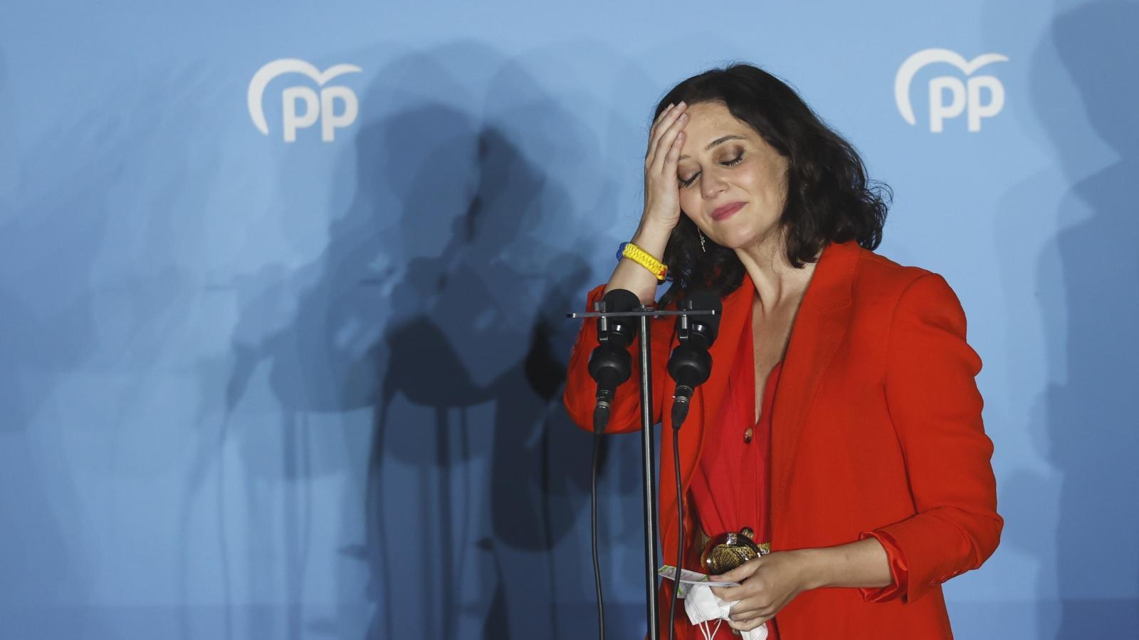 El PP también fue el más respaldado por el voto de los residentes ausentes de Madrid