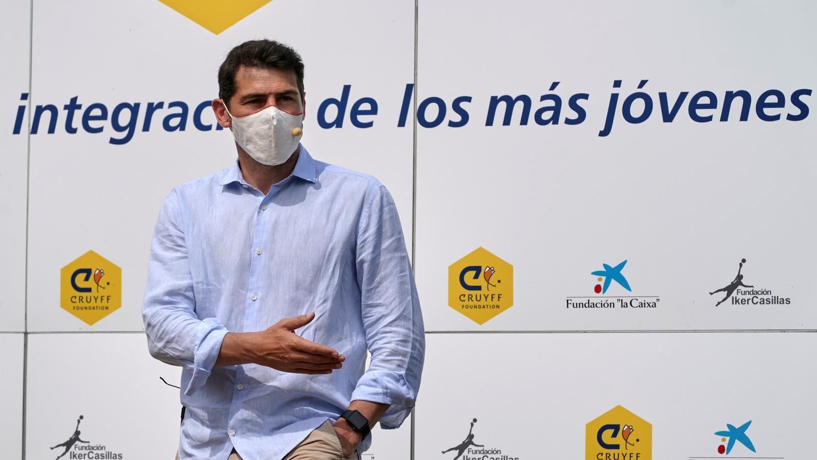 Iker Casillas es partidario de que Sergio Ramos siga en el Real Madrid