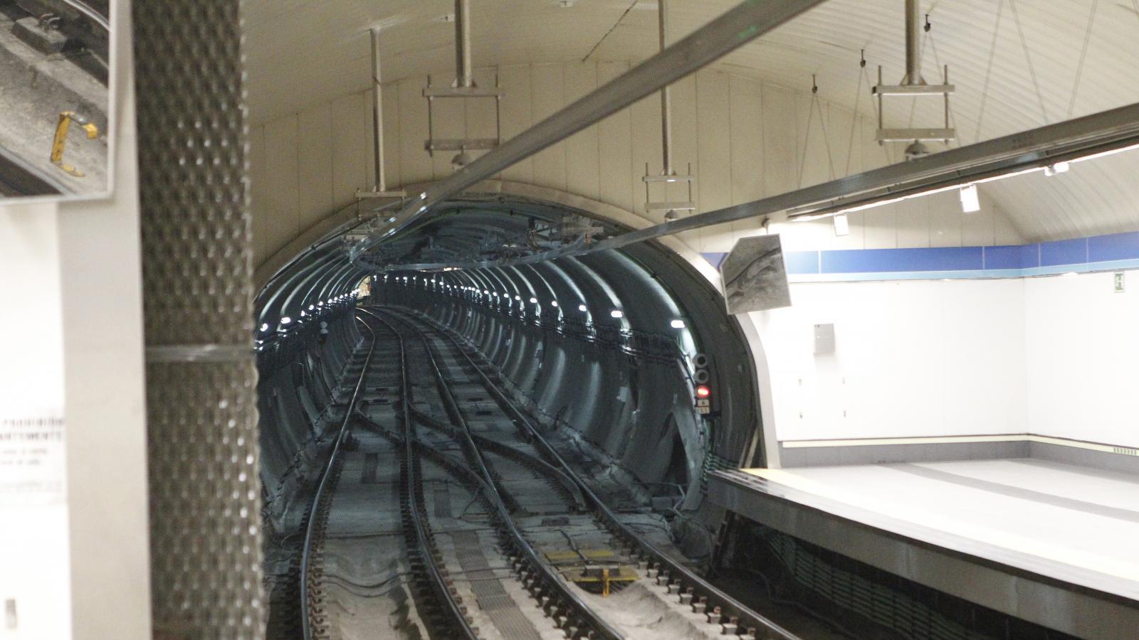Varias líneas de Cercanías y L6 de Metro tendrán cortes desde hoy por obras