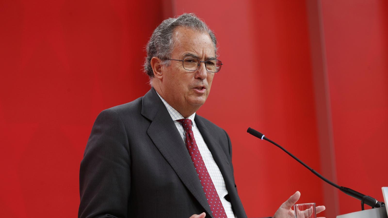 La Comunidad crea una comisión para impulsar un plan de apoyo a la natalidad